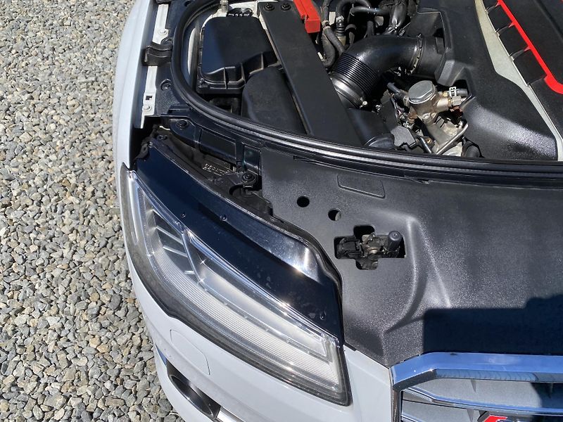 Audi A8 S8 4.0i V8 520PS CZ DPH EXTRA! - fotka 86 z 176