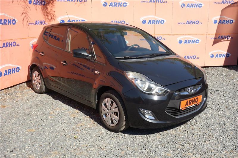 Hyundai ix20 1,4 CVVT, ČR, KLIMATIZACE. - fotka 1 z 30
