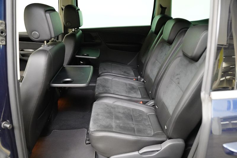 Volkswagen Sharan - fotka 23 z 25