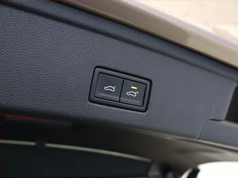 Volkswagen Touareg (2019) 3.0 TDI - fotka 26 z 26