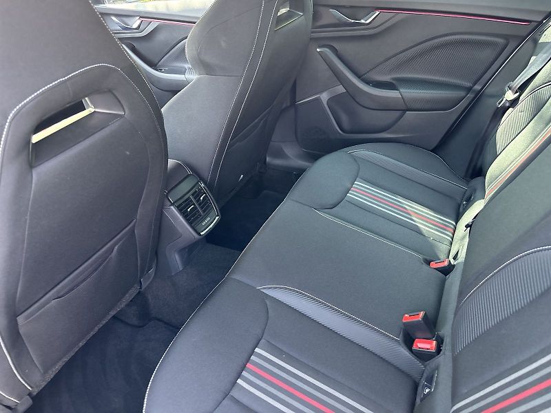 Škoda Scala (2025) 1.5 TSI Monte Carlo - fotka 7 z 30