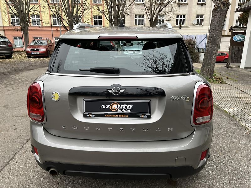 Mini Countryman (2019) COOPER SE ALL4 - fotka 11 z 37