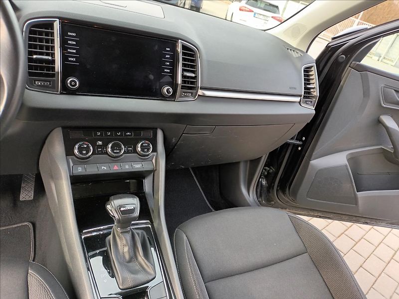 Škoda Karoq 1,5 TSI,110KW,DSG,RADAR - fotka 12 z 41