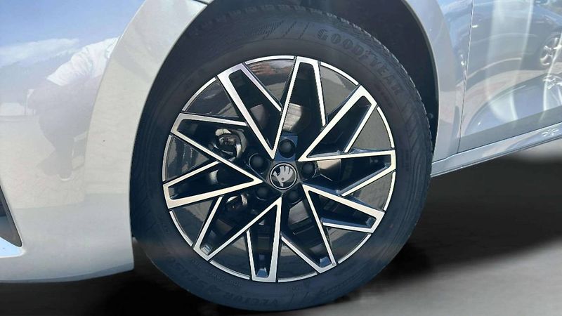 Škoda Octavia Combi Top Selection 2,0TDI 110 - fotka 31 z 31