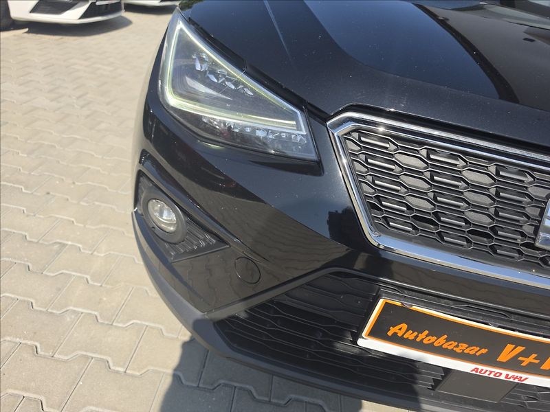 Seat Arona 1,0 TSi 85KW Style NAVI ALU - fotka 42 z 44