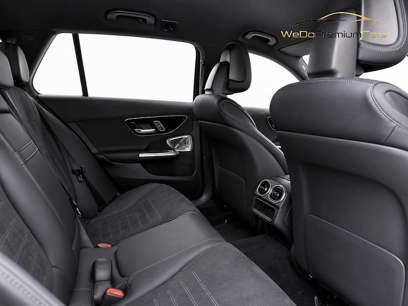 Mercedes-Benz Třídy C C 300de 4M combi - fotka 15 z 16