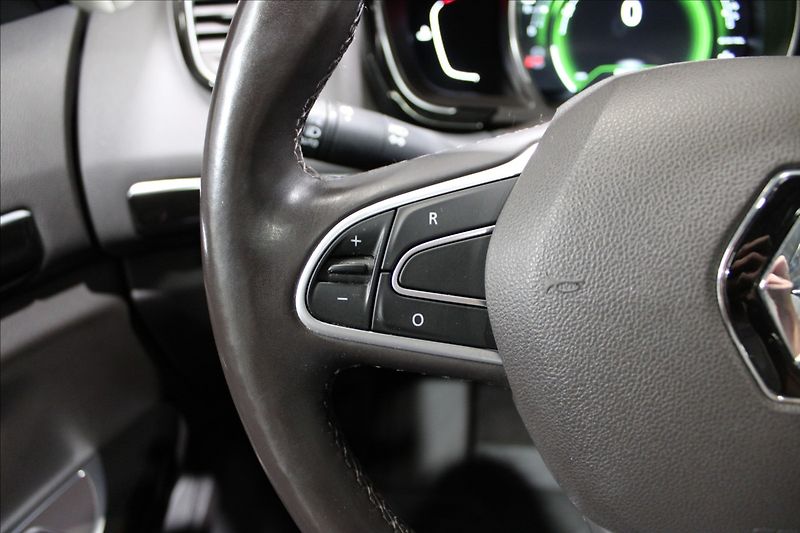 Renault Espace 1,6 dCi panorama, LED, 7 míst - fotka 18 z 35