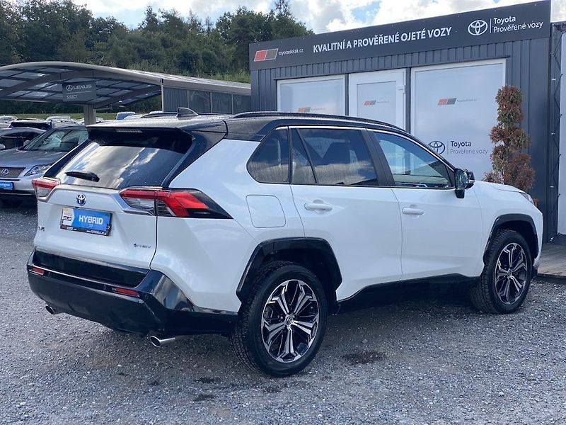 Toyota RAV4 2.5Plug-in, ČR, Executive, 4x4 - fotka 7 z 19