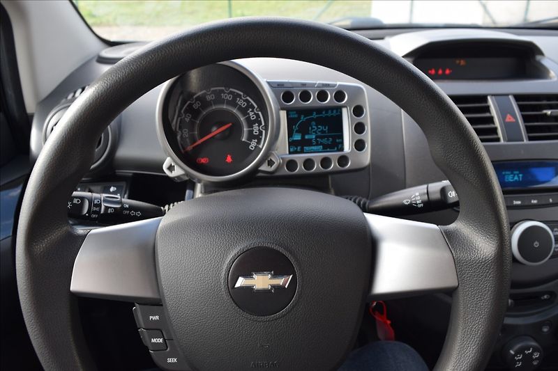 Chevrolet Spark 1,0 1.0I 50KW PO SERVISE - fotka 22 z 35