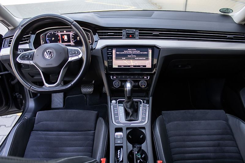 Volkswagen Passat 2.0 TDI DSG / 110kW / A7 - fotka 27 z 33