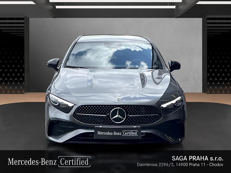 Mercedes-Benz Třídy A A-Třída 200 d AMG Night - fotka 2 z 21