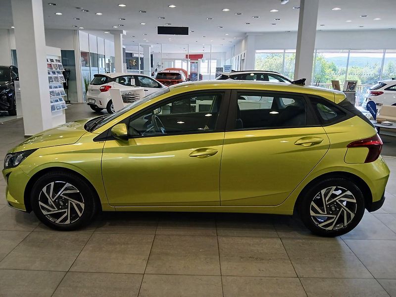 Hyundai i20 (2026) 1.0 T-GDI MT GO! MR27 - fotka 4 z 11