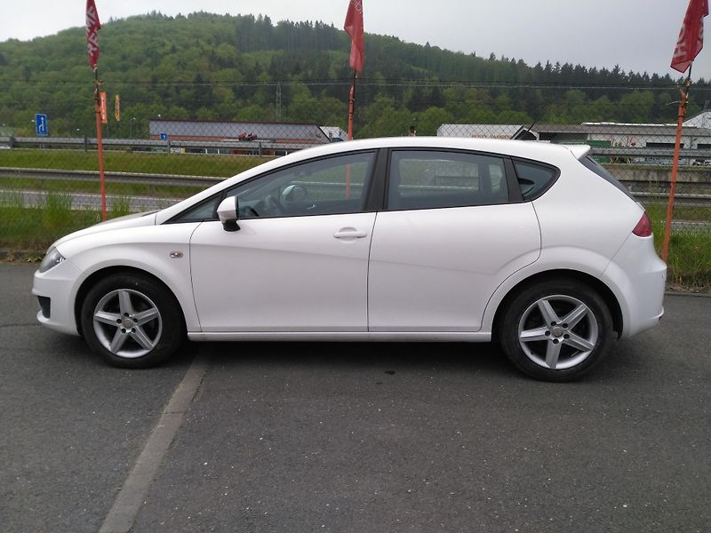 Seat Leon 1,6 TDI - fotka 28 z 29