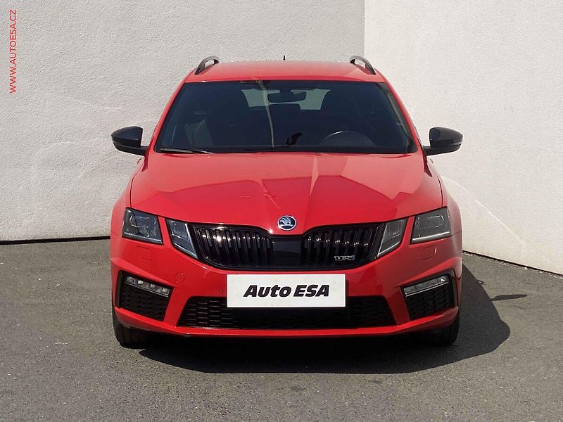 Škoda Octavia (2018) 2.0 TSi, RS, DSG, LED, navi - fotka 2 z 20
