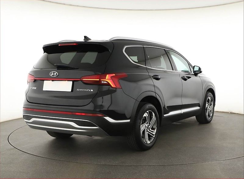 Hyundai Santa Fe (2023) Premium 2.2 CRDi - fotka 5 z 20