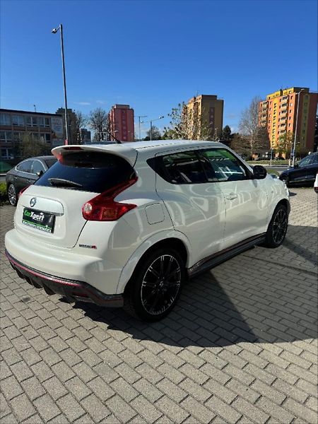 Nissan Juke 1,6 I DIG-T CVT-M7 147kW Nismo - fotka 4 z 18