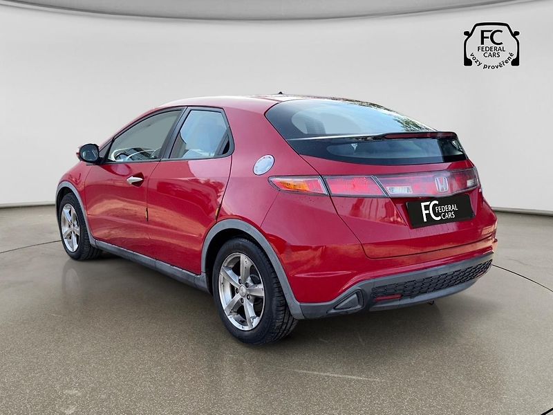Honda Civic 1.4 Comfort - fotka 3 z 20