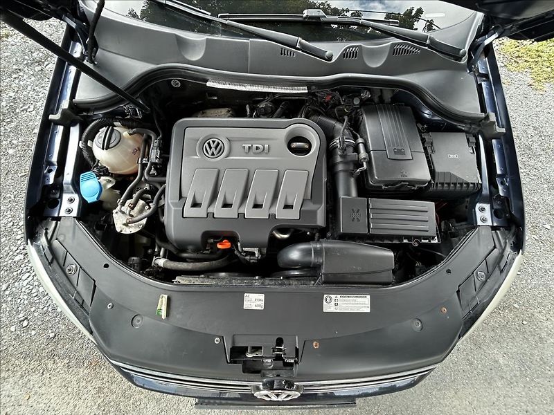 Volkswagen Passat 2,0 TDi 125kW DSG 4x4  Tažné - fotka 48 z 50