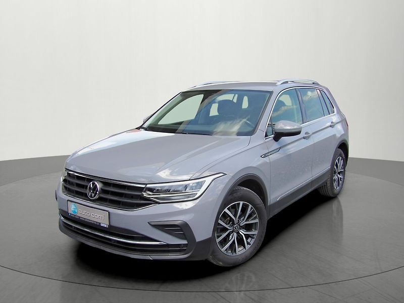 Volkswagen Tiguan 1.5TSI 110kW Virtual Life ACC - fotka 34 z 34