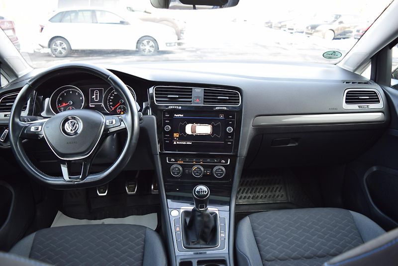 Volkswagen Golf Variant (2018) 1.4TSI 92kw COMFORTLIN PAN TAŽ - fotka 18 z 48