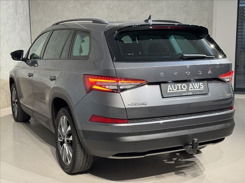 Škoda Kodiaq 2,0 TDi  DSG 4x4 Tour Virtual - fotka 9 z 46