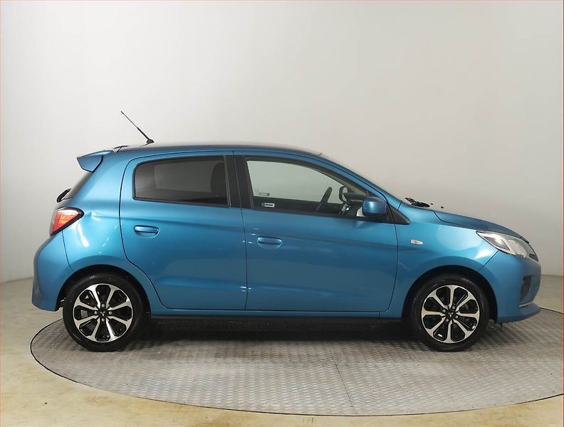 Mitsubishi Space Star (2023) 1.2 MIVEC, ČR,1.maj - fotka 6 z 18