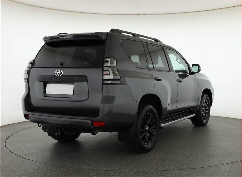 Toyota Land Cruiser (2023) 2.8 D-4D - fotka 5 z 20