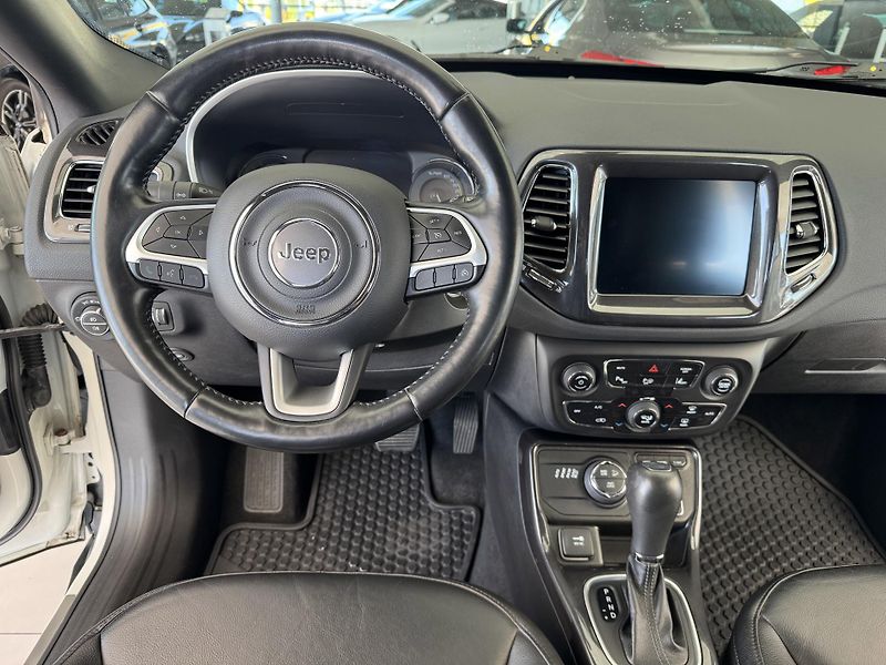 Jeep Compass S 4xe 1,3T 177kW*REZERVACE! - fotka 12 z 37