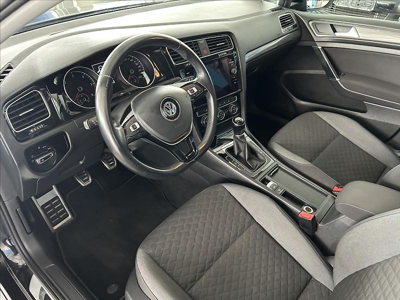 Volkswagen Golf 1,6   TDI 85kW,JOIN,TAŽNÉ,SERV - fotka 7 z 30