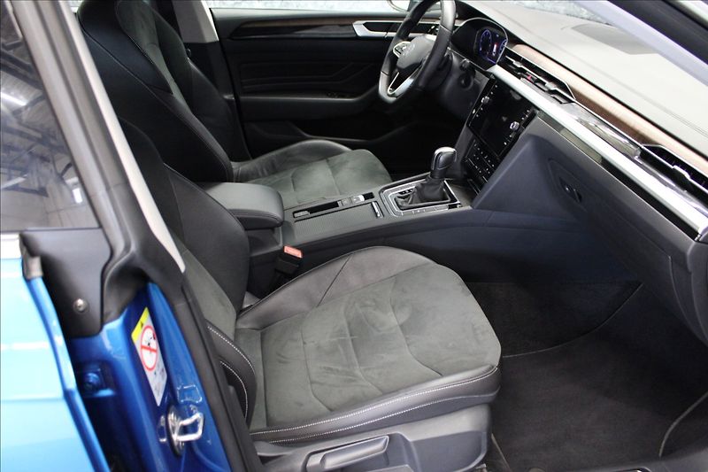 Volkswagen Arteon 2,0 TDI DSG ELEGANCE 1.MAJ. CZ - fotka 10 z 35