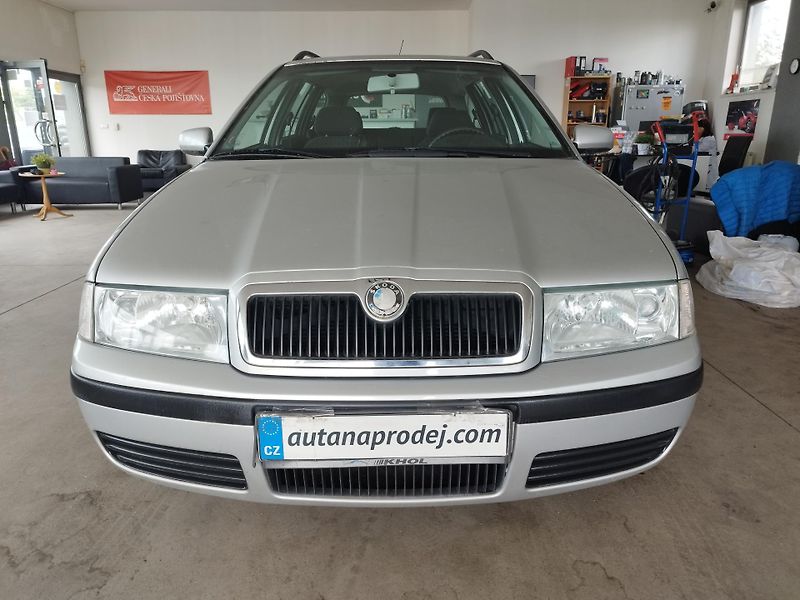 Škoda Octavia (2003) 1,6MPi 75KW KLIMATRONIK, TAŽNÝ - fotka 2 z 17