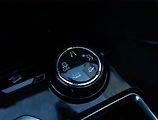 Peugeot 3008 (2017) Allure 1.6 BlueHDi, Automat - náhled 20