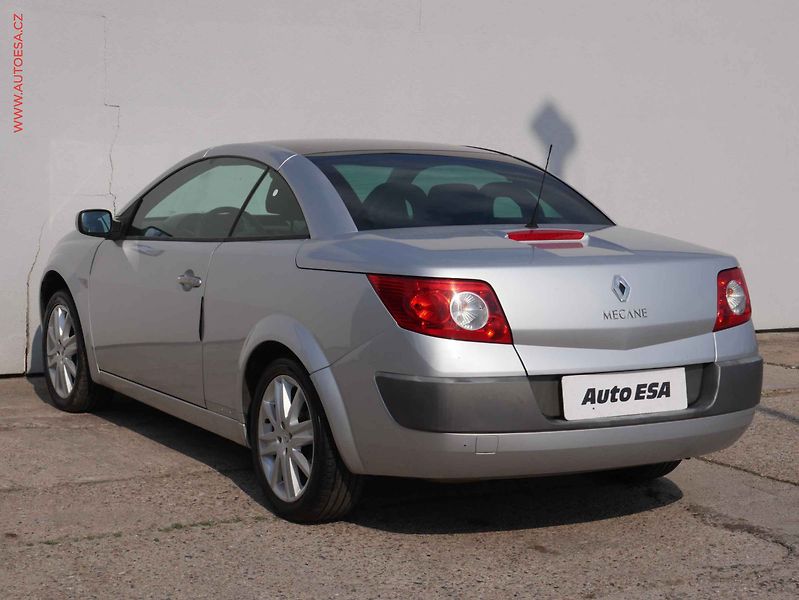 Renault Mégane (2007) 2.0i, AAC, tempo - fotka 4 z 15