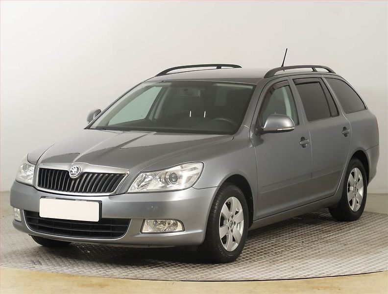 Škoda Octavia (2012) 1.2 TSI - fotka 2 z 15