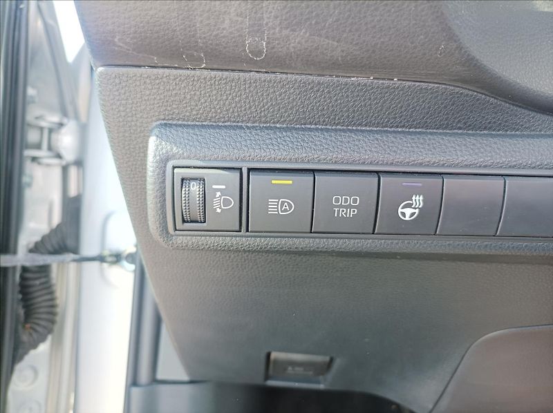 Toyota Corolla 1,5 Style - fotka 11 z 20