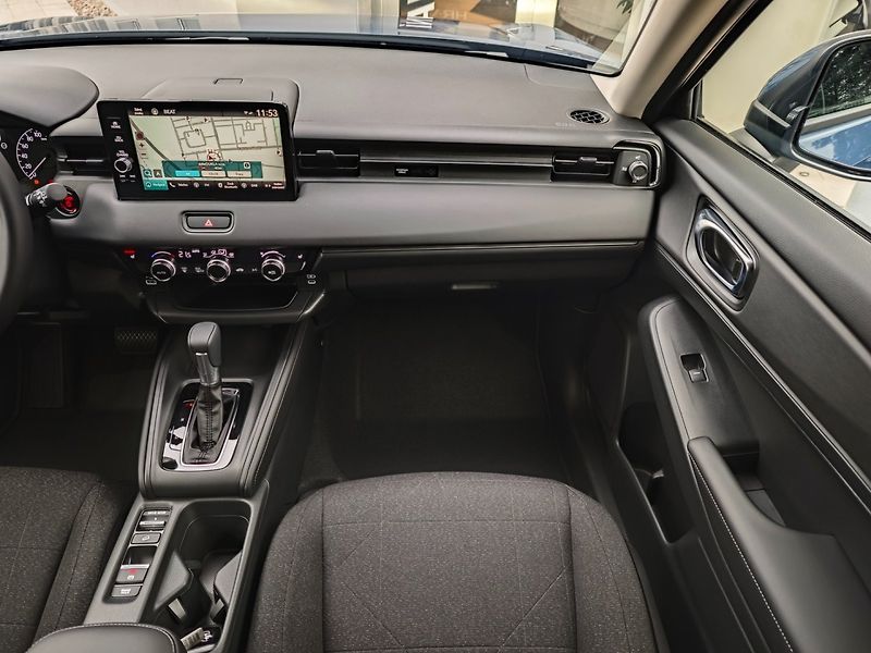 Honda HR-V (2026) 1.5 eHEV Elegance MR27 - fotka 8 z 25