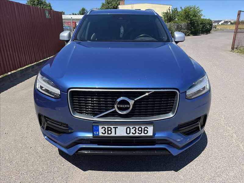 Volvo XC90 2,0 D5 R-DESIGN AWD SERVIS DPH - fotka 2 z 54