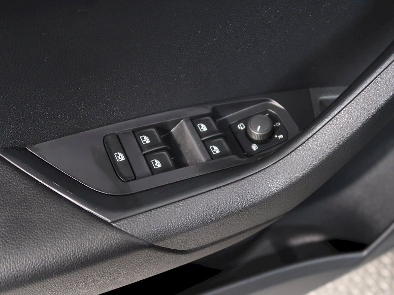 Škoda Karoq (2023) STYLE 2.0TDI 85KW DSG - fotka 38 z 40