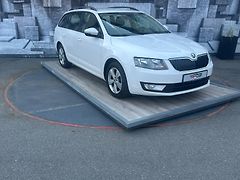 Škoda Octavia (2015) 1.6TDi, 77KW, VYHŘ.SED.,TEMP. - fotografie inzerátu