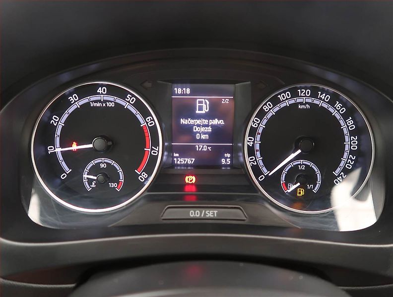 Škoda Rapid (2019) Ambition 1.0 TSI - fotka 11 z 13