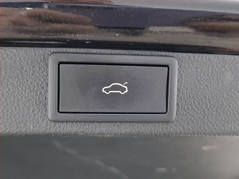 Škoda Octavia (2022) RS 2.0 TSI - fotka 23 z 23