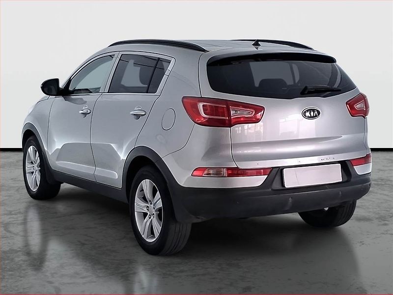 Kia Sportage (2011) 1.7 CRDi, Serv.kniha, Xenony - fotka 4 z 17