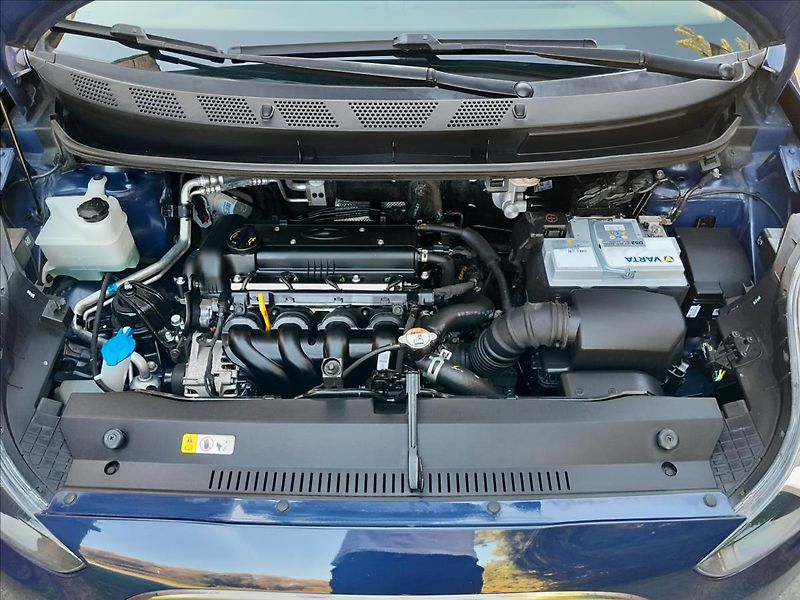 Hyundai ix20 1,6i 91kW 38 000km - fotka 43 z 54