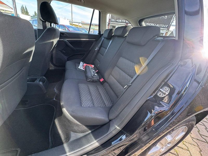 Škoda Octavia (2011) 1,4 TSI 90 KW 1. MAJ STK KM - fotka 32 z 46