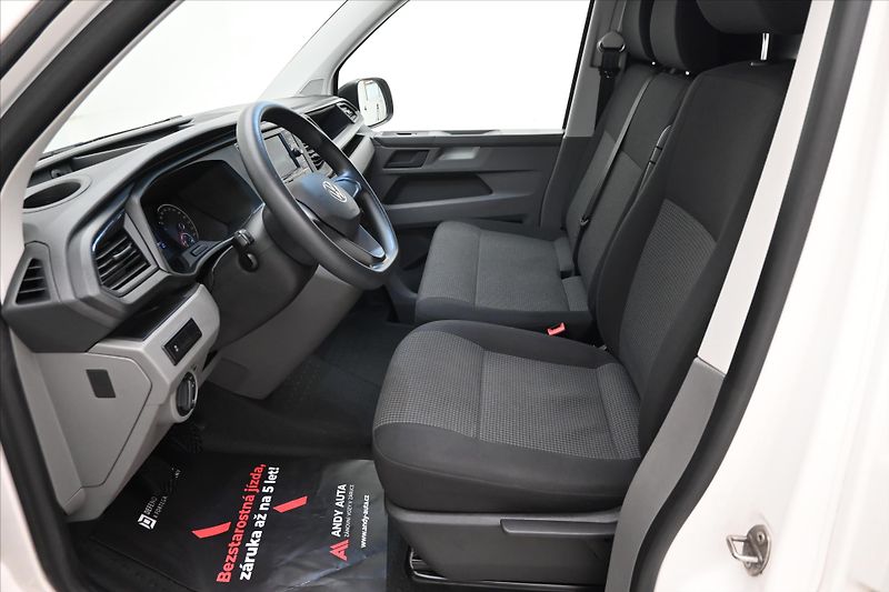 Volkswagen Transporter 2,0 TDI 81kW KLIMATempomat Zár - fotka 13 z 28