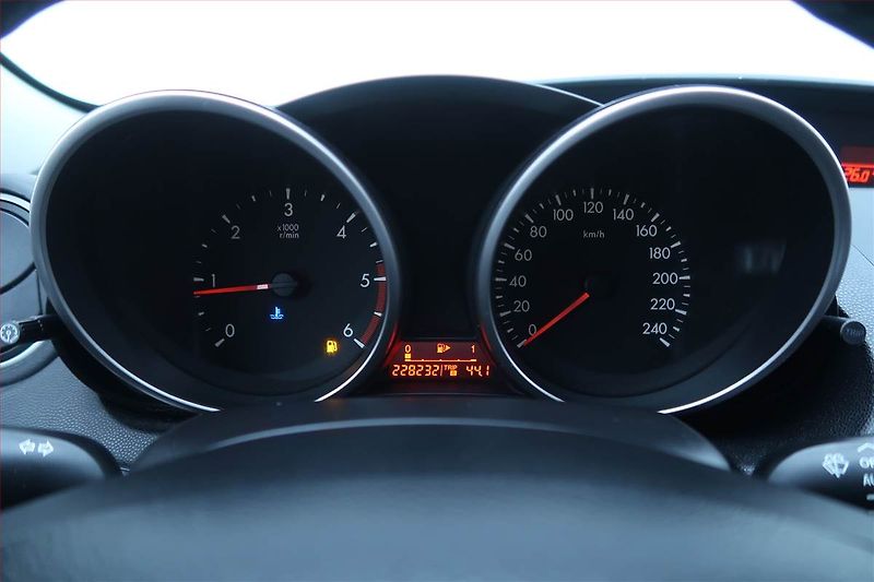 Mazda 3 (2010) 1.6 DI Turbo, po STK - fotka 11 z 17