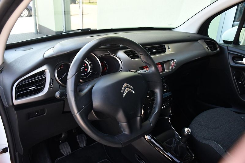Citroën C3 1.2i KLIMA 2xKOLA ČR - fotka 16 z 27