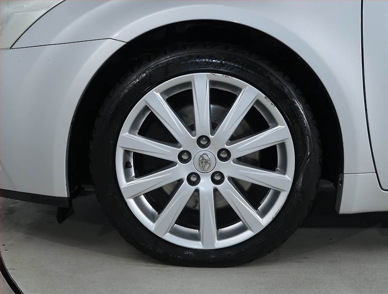 Toyota Avensis (2011) 2.2 D-4D, Automat, Navi - fotka 15 z 25