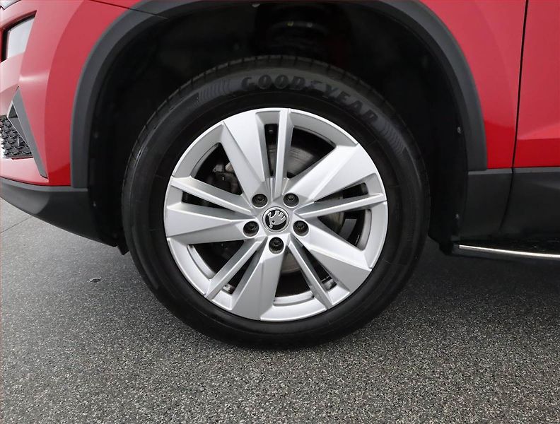 Škoda Karoq (2023) Style 1.5 TSI - fotka 16 z 16