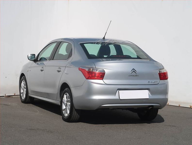 Citroën C-Elysée (2013) Exclusive 1.6 HDi, udržované - fotka 4 z 18